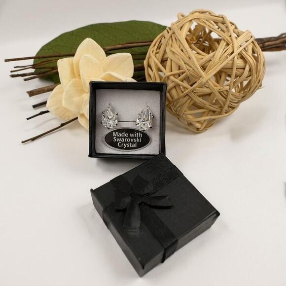 Teardrop Swarovski Crystal Earrings – Post Back - New in Gift Box - Picture 1 of 8